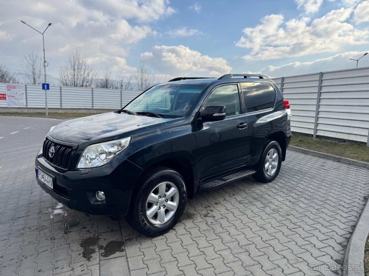 Toyota Landcruiser 3.0D 127KW rok 2010 facelift AUTOMAT