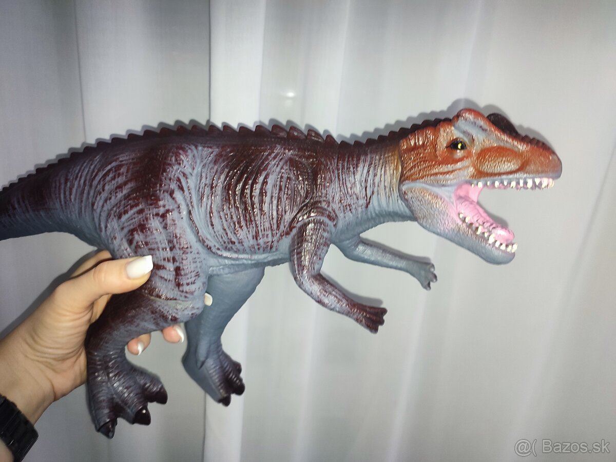 Veľký dinosaurus