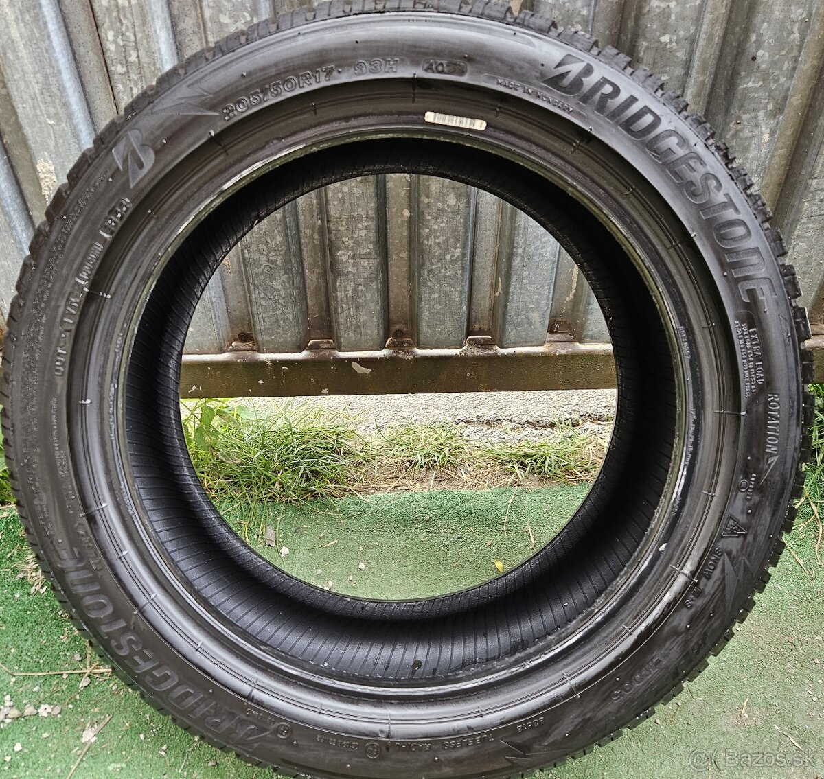 2 ks špičkové zimné pneu Bridgestone Blizzak - 205/50 r17