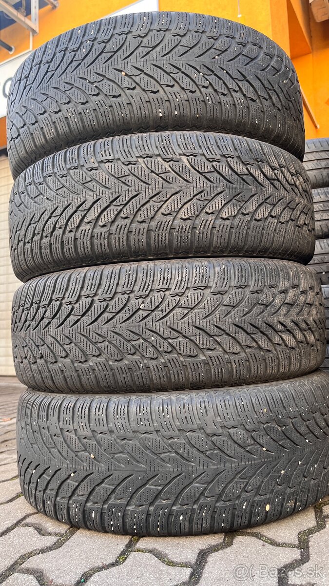 ❄️Zimné pneu 215/65 r16 Nokian