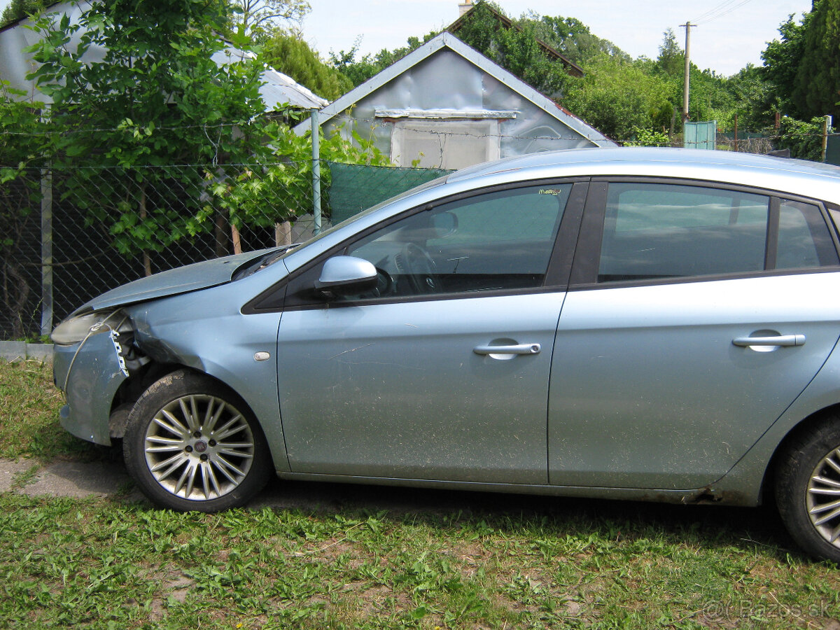 Fiat bravo 2 lavé predné a zadné dvere,nie SMS