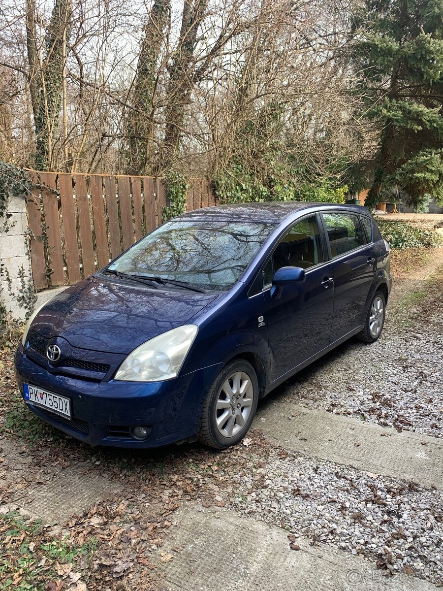 Toyota Corola Verso