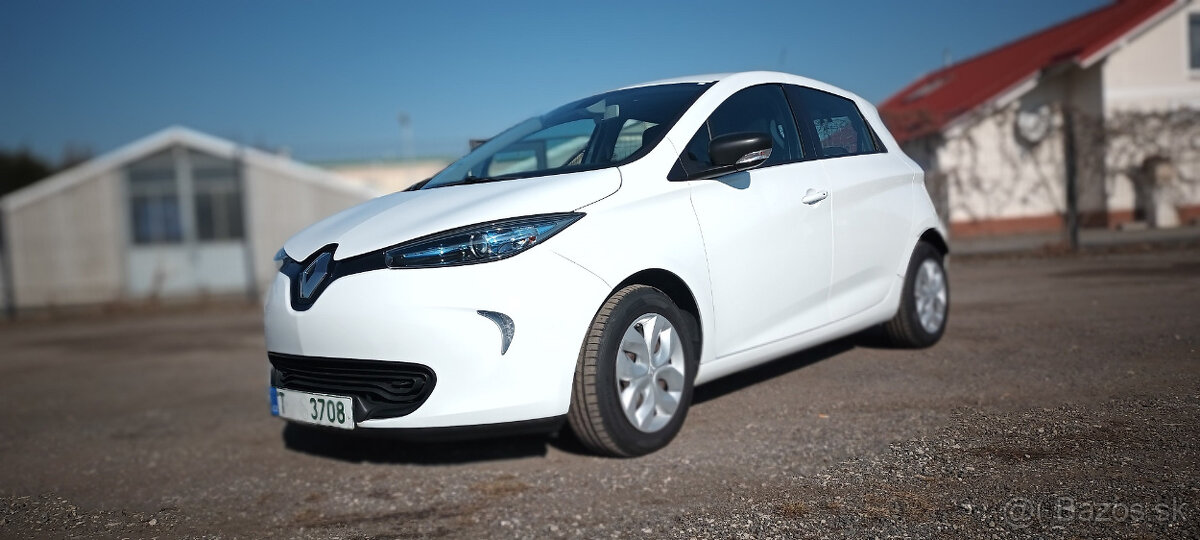 Renault Zoe 41kWh baterie, dojezd 200-320km, odpočet DPH