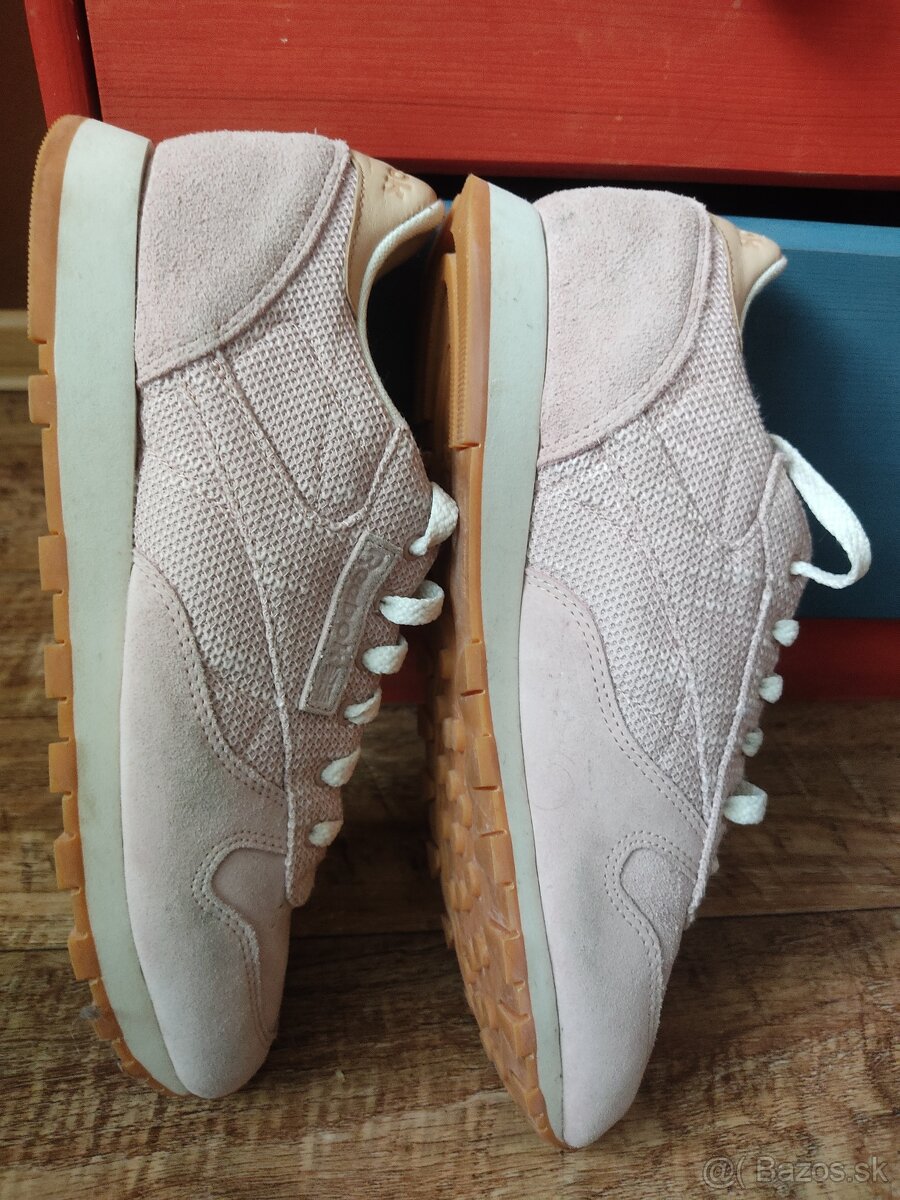 Reebok tenisky