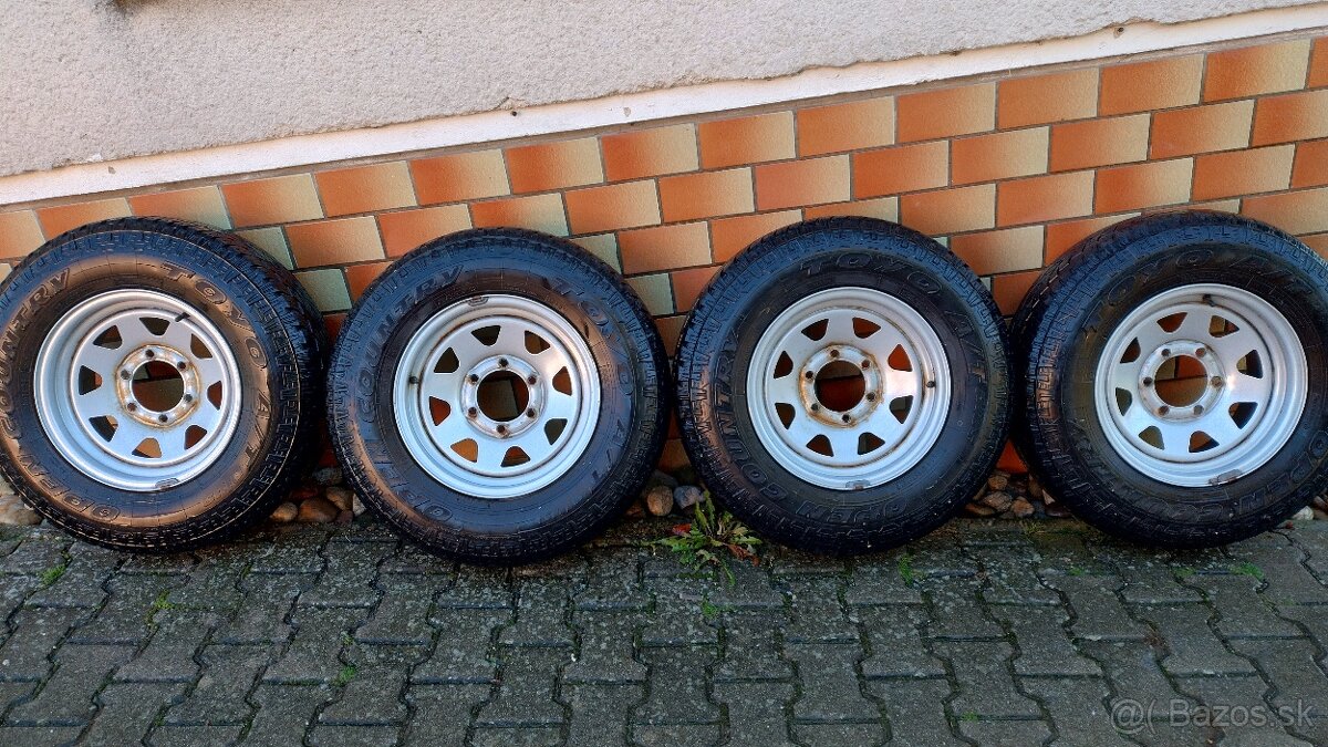 6x139,7 r15 215/80r15