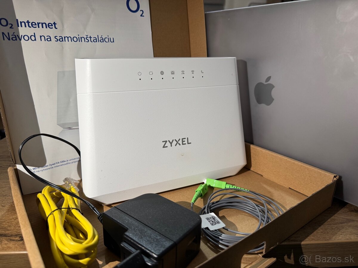 Wi-Fi router Zyxel EX3300