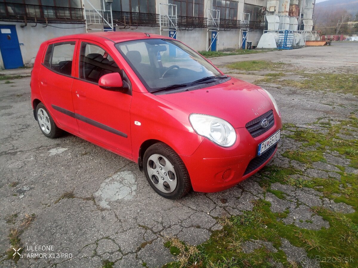 Kia picanto 1,1  46kw benzín REZERVOVANE