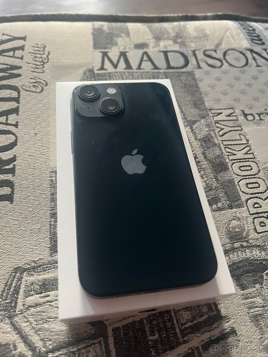 iPhone 13 mini