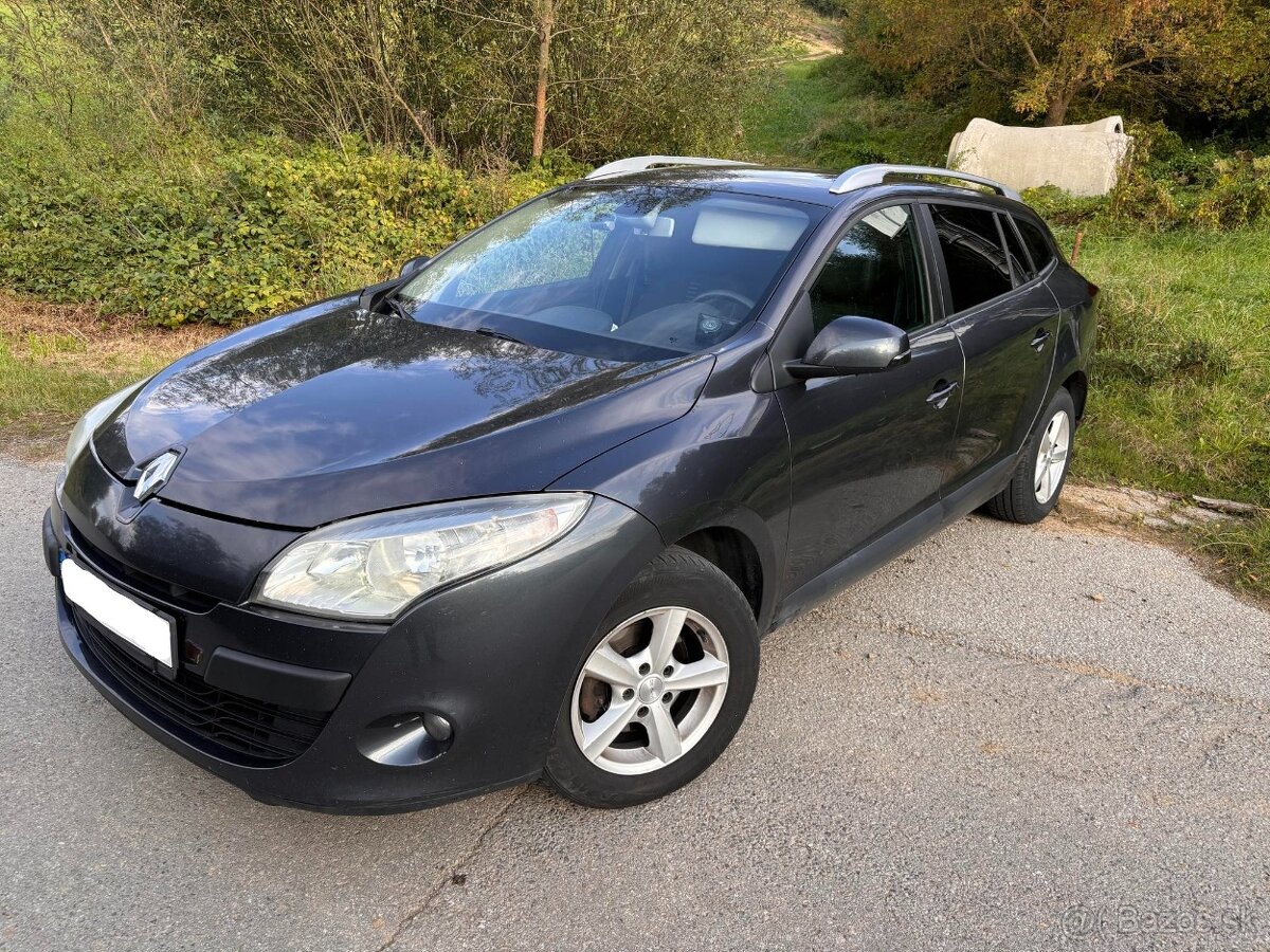 Renault Megane 3 Grandtour 1.5 dci 78kW NOVÁ STK 11/26