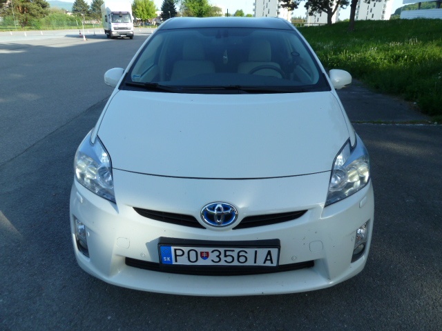 Toyota Prius VVT-i Hybrid SD