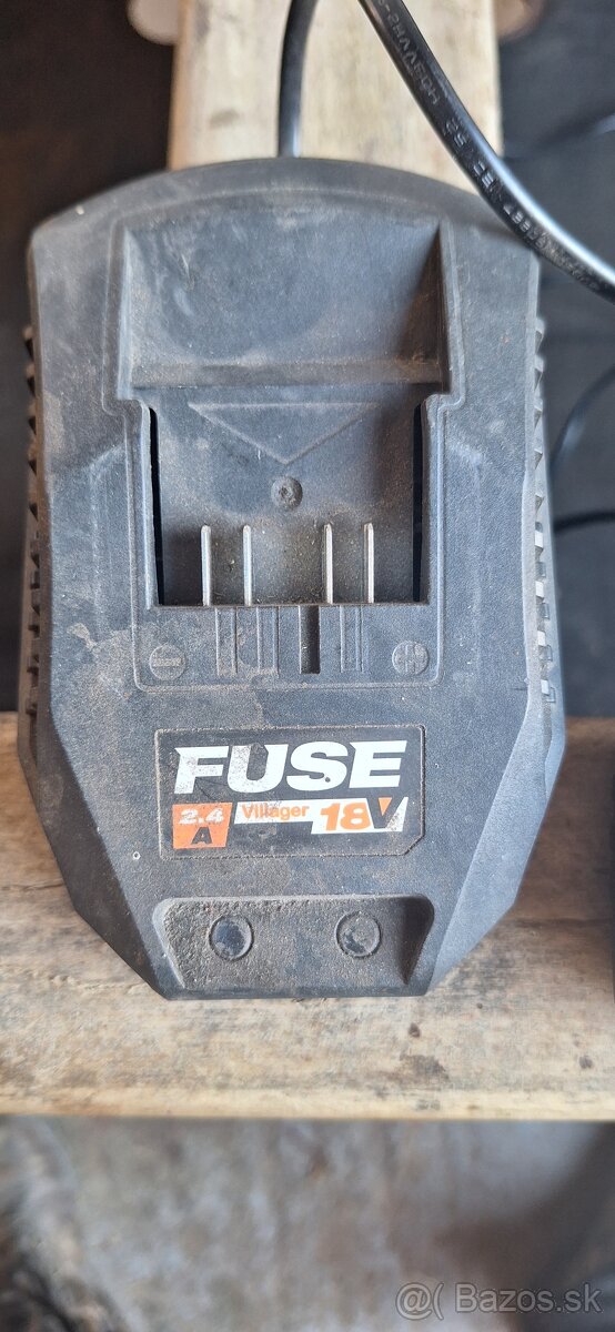 Fuse nabíjačka + baterka