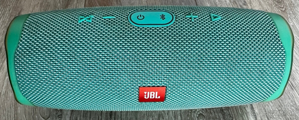 JBL Charge 4