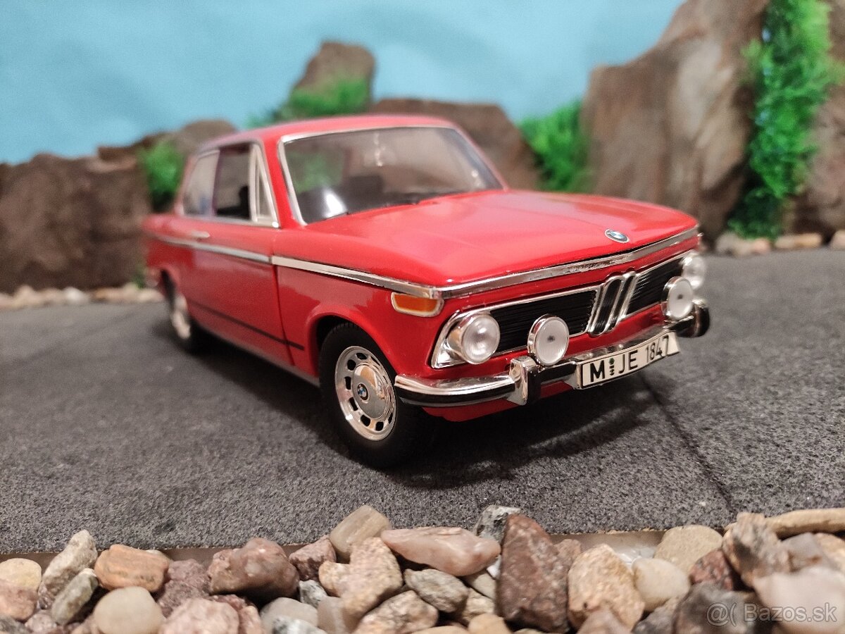 prodám model 1:18 BMW 2002 Tii