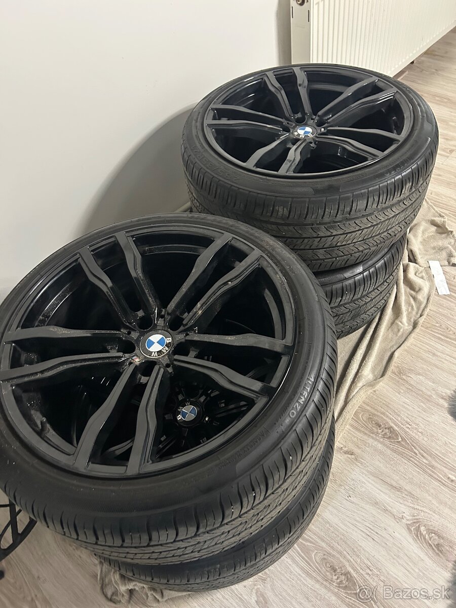 BMW F 15 elektróny Mkove 285x35R21