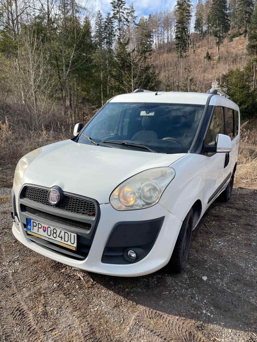 Fiat Doblo cargo combi 1,3 Jtd 90 E4 2010