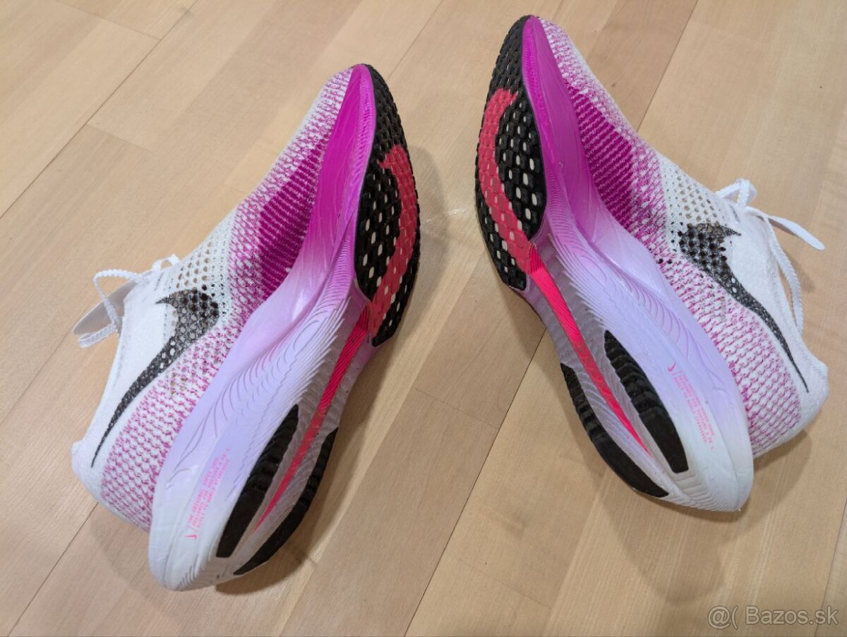 Nike Vaporfly 3 velkost 44