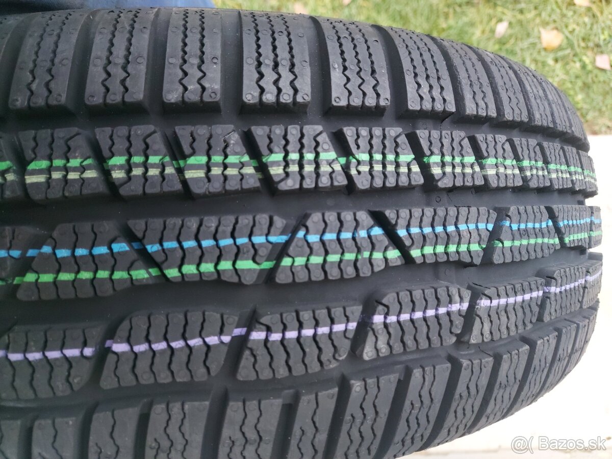 215/60R16 99H XL - zimné CONTINENTAL TS830P