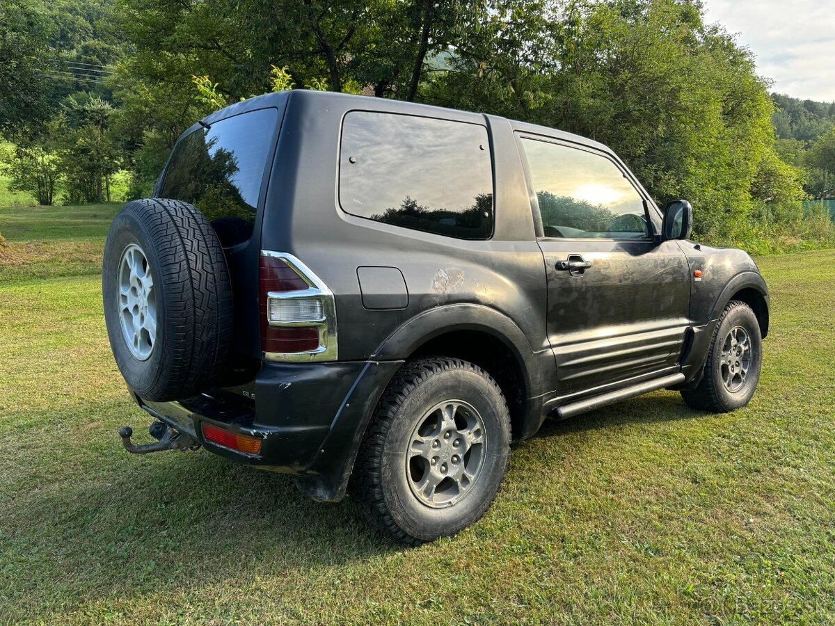 MITSUBISHI PAJERO 3.2