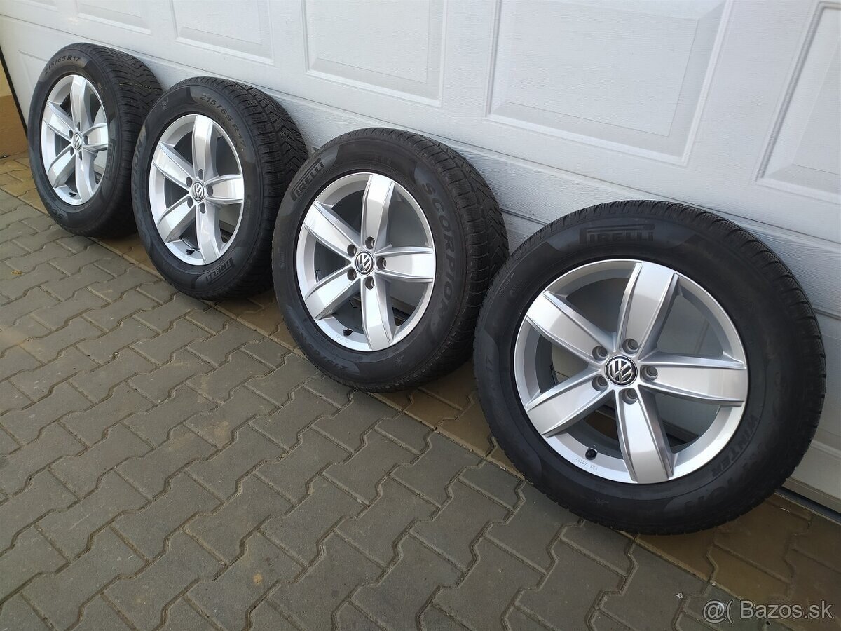 Orig. sada VW, Škoda, Seat 5x112 R17 + pneu 215/65 R17