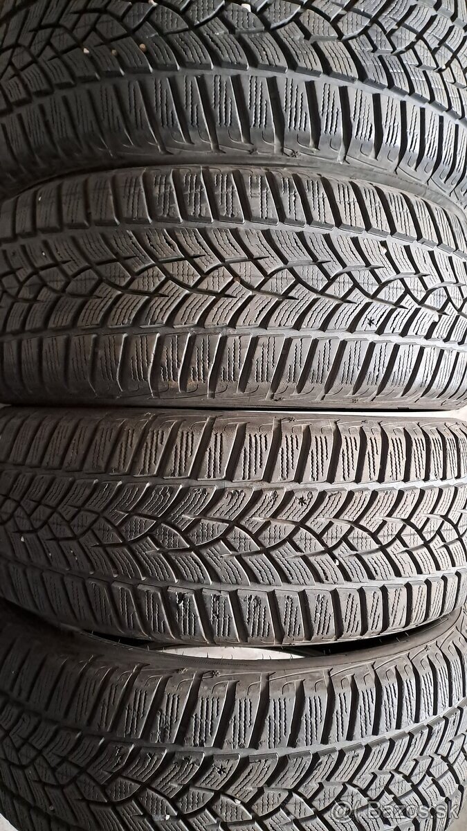 Predám 4ks jazdené zimné 205/55r17-95V Good Year