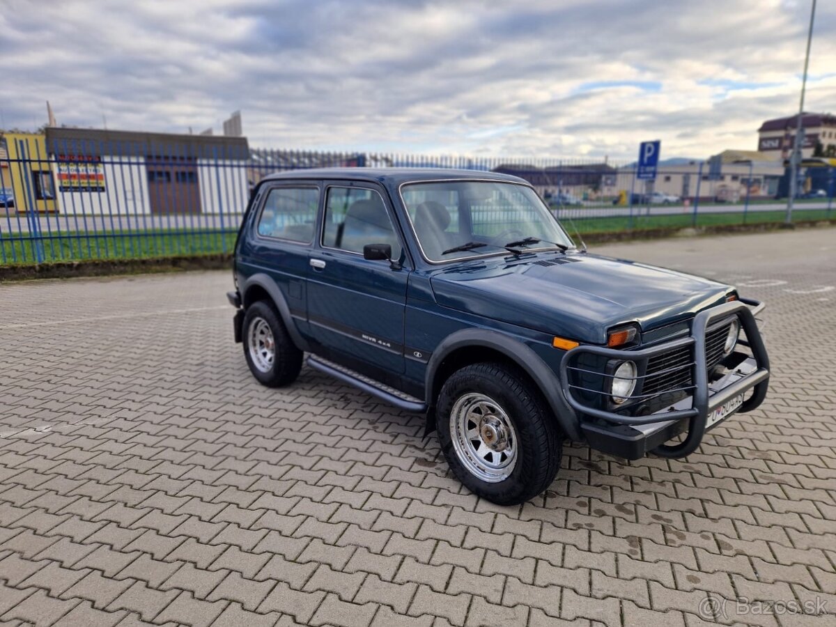 Lada niva 4x4 1.7 benzín 2003