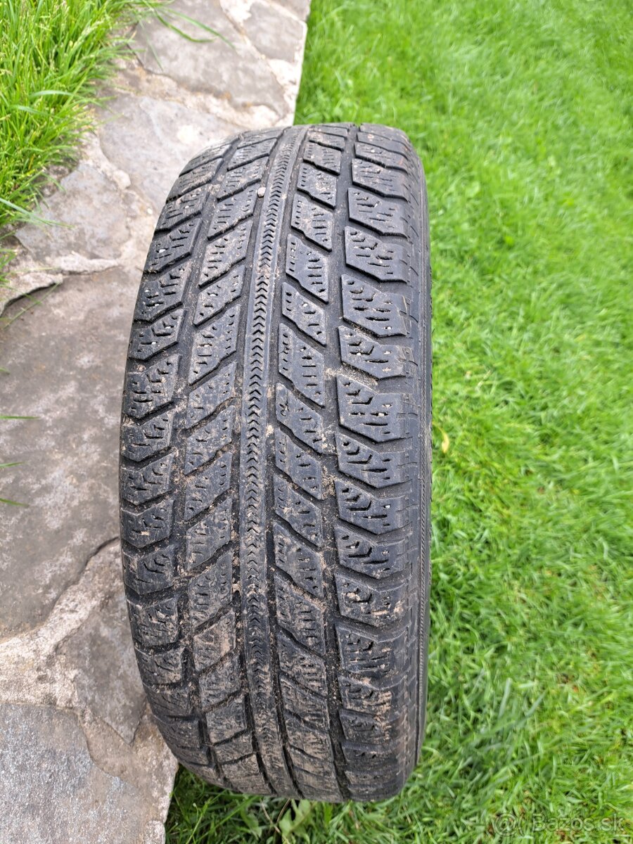 Celorocna pneu 195/65 r15 - rezerva s diskom