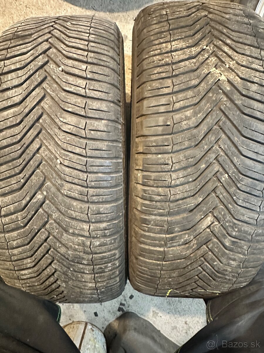 Michelin 215/55 R17