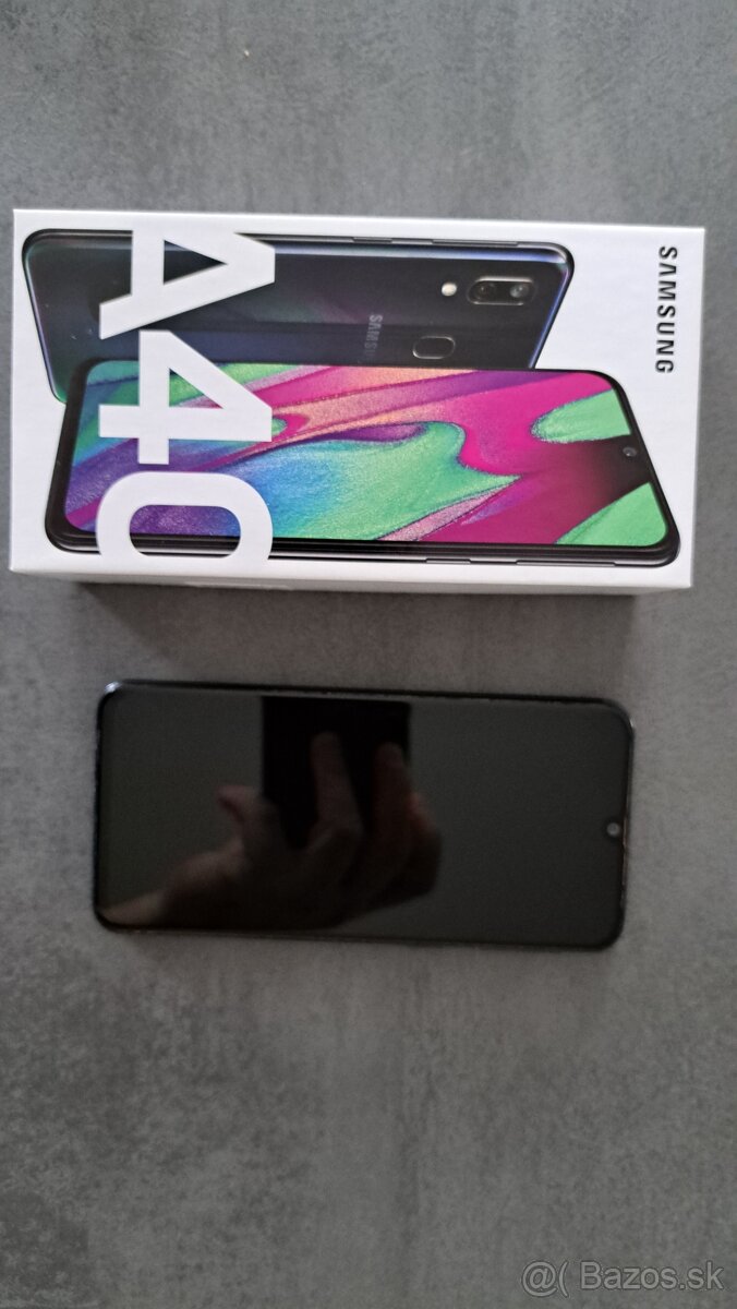 Samsung Galaxy A40 4/64GB