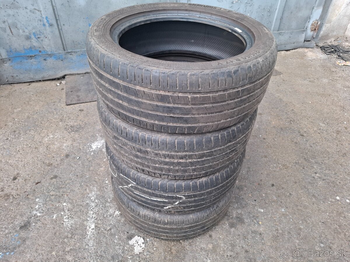 Barum Bravuris 3 215/55 r17 letné