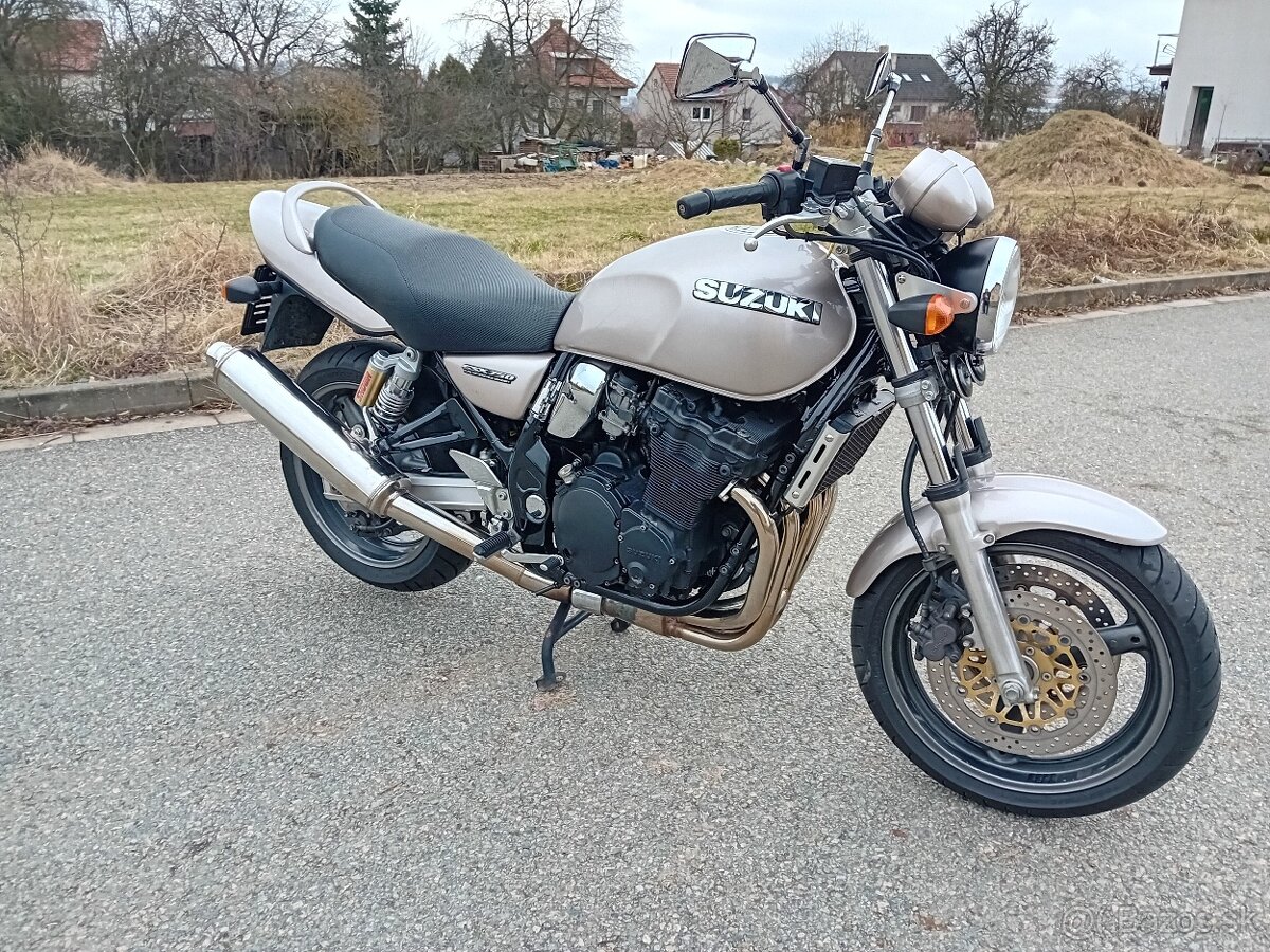 Suzuki gsx 750 INAZUMA  TOP STAV