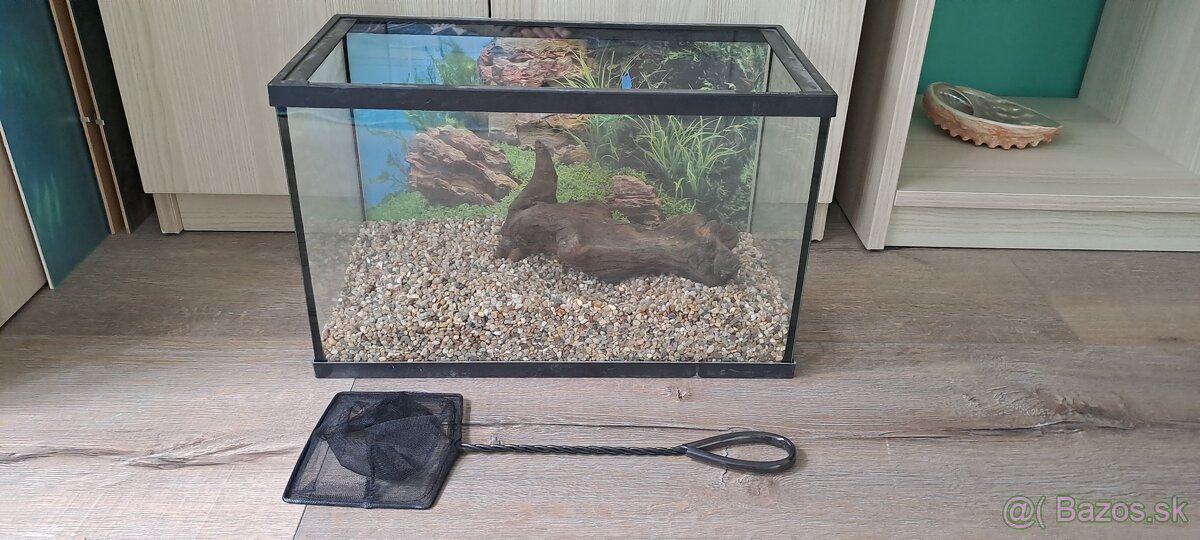 Akvarium nepouzivane 20l - 40x20x25