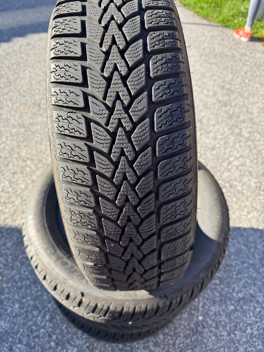 185/60R15 Dunlop