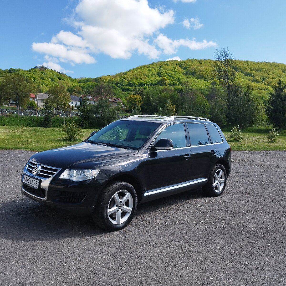 Volkswagen Touareg 3,0 tdi,