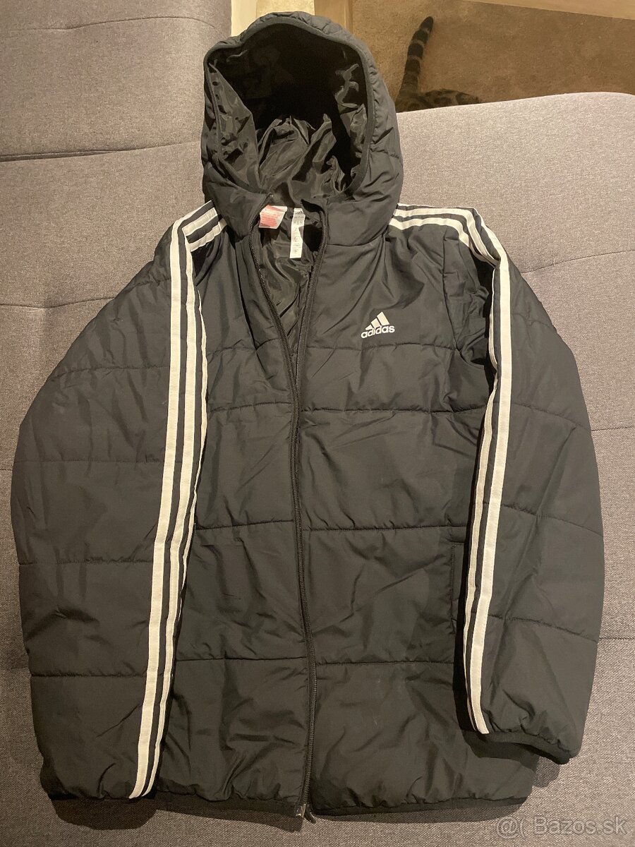 Čierna zimná bunda Adidas 164