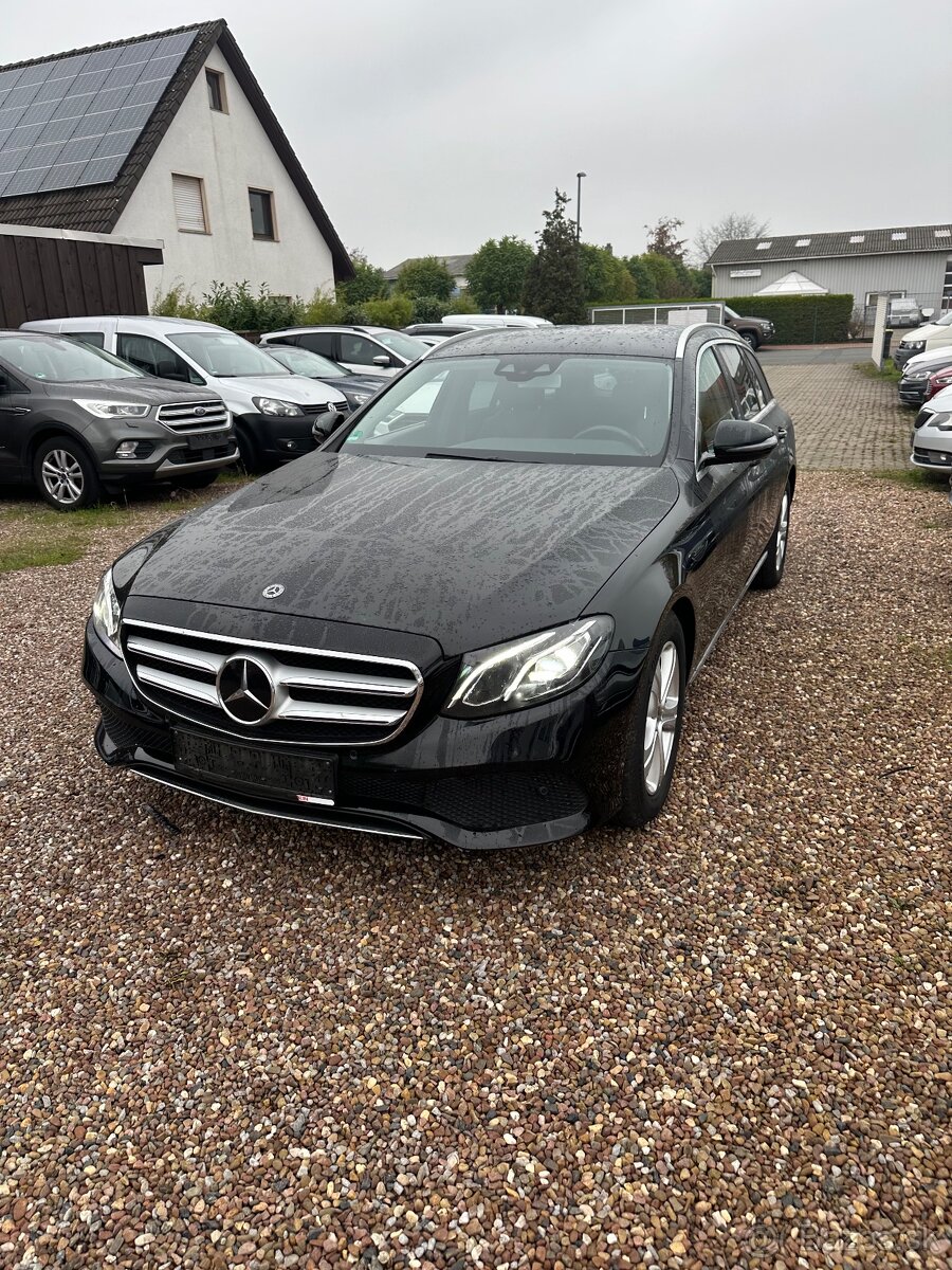 ✅ Mercedes E220d 4-matic webasto