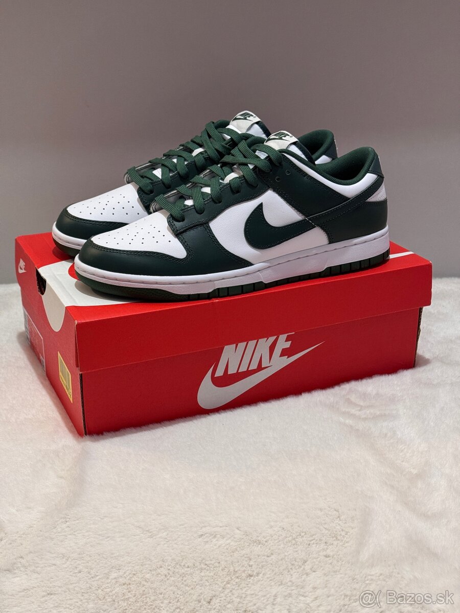 Nike Dunk low / retro green