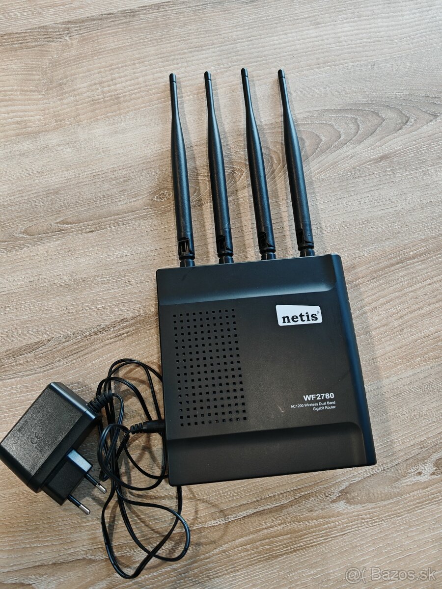 Predám wifi router Tenda WF2780, plne funkčný,