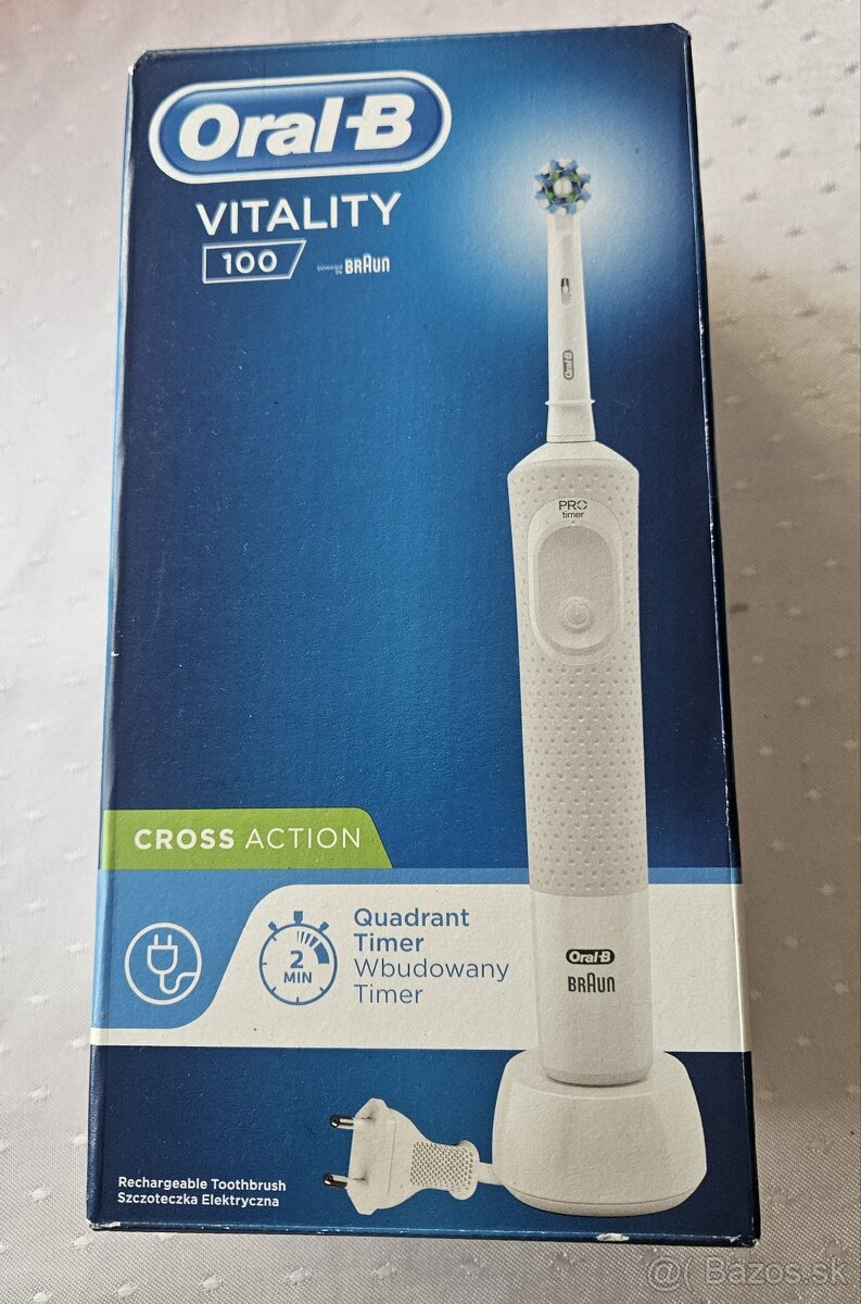 Elektrická zubná kefka Oral B 100 VITALITY