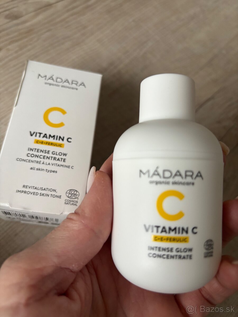 MADARA vitamin C Intense Glow concentrate