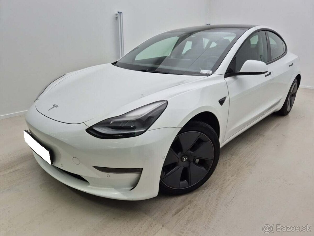 Tesla model 3 LR, tep.čerpadlo, autopilot 72tis km refresh