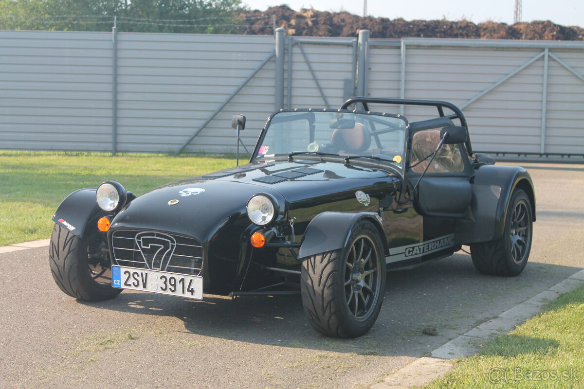 2010 Caterham CSR 175