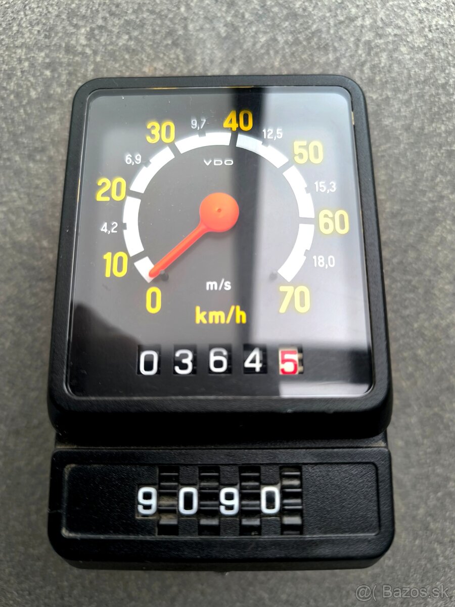 Tachometer SWISS MADE