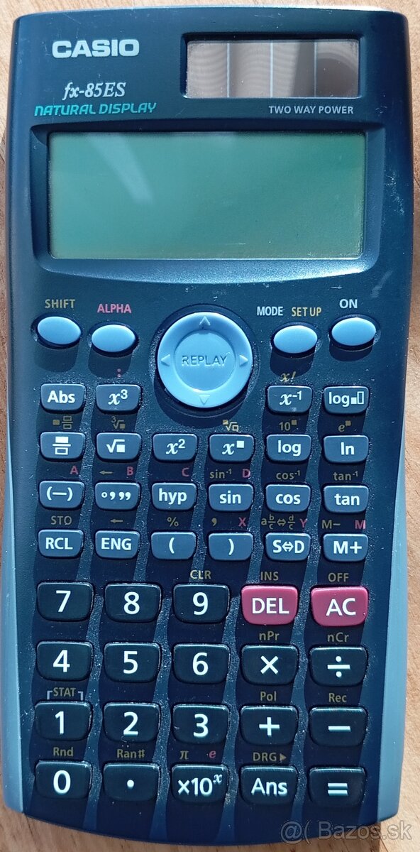 Ponúkam kalkulačku CASIO FX 85ES