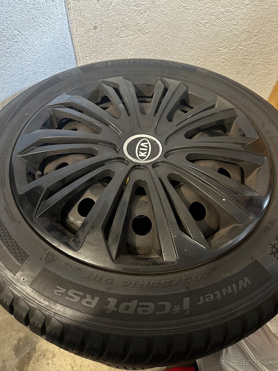 Hankook 205/55 R16 zimné