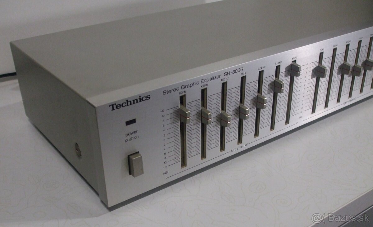 TECHNICS equalizer SH-8025 strieborny, vyroba Japan