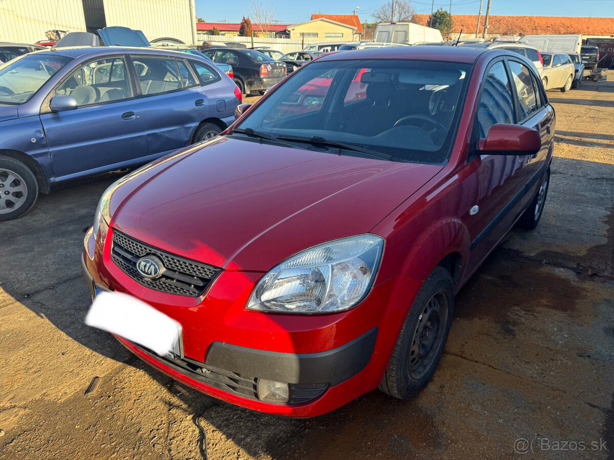 Kia Rio 2007 na náhradné diely ND