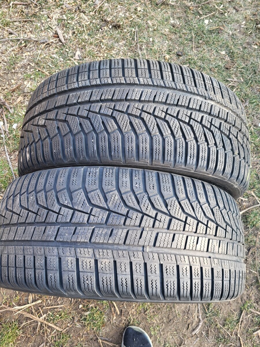 Letné pneu HANKOOK 215/40 R17