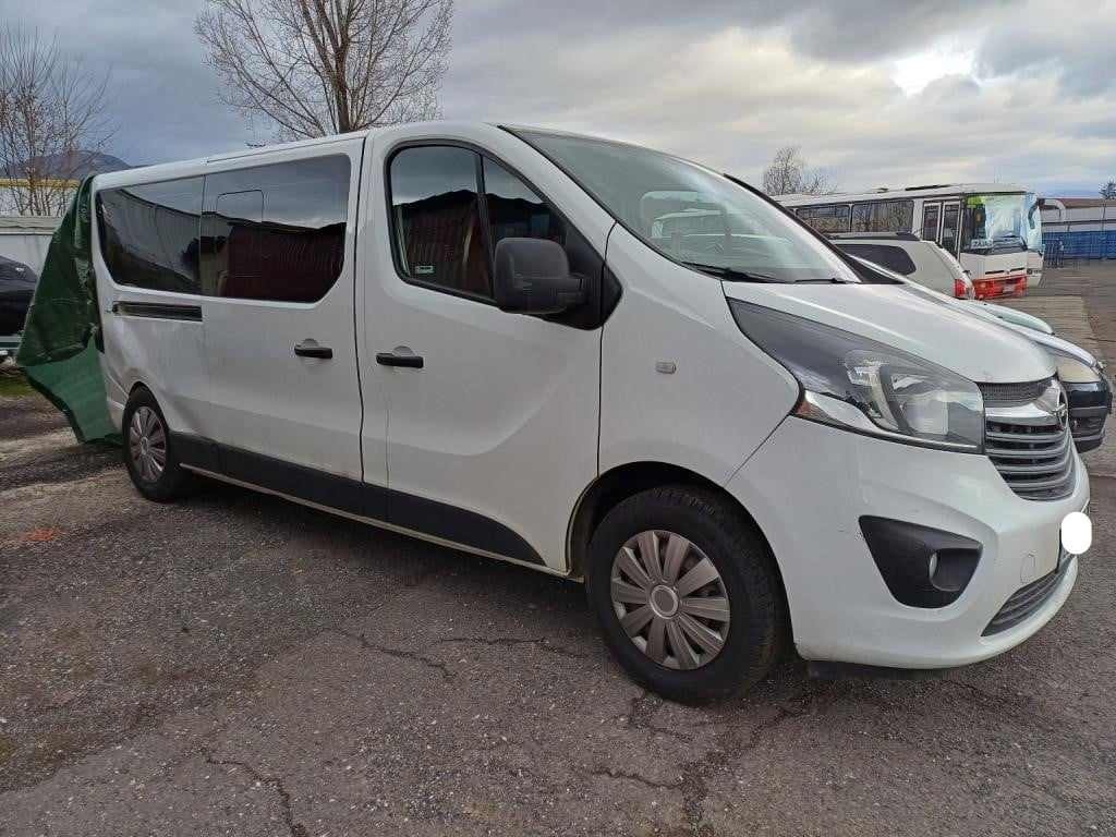 Renault Trafic ,  Opel Vivaro 1.6 BiTurbo