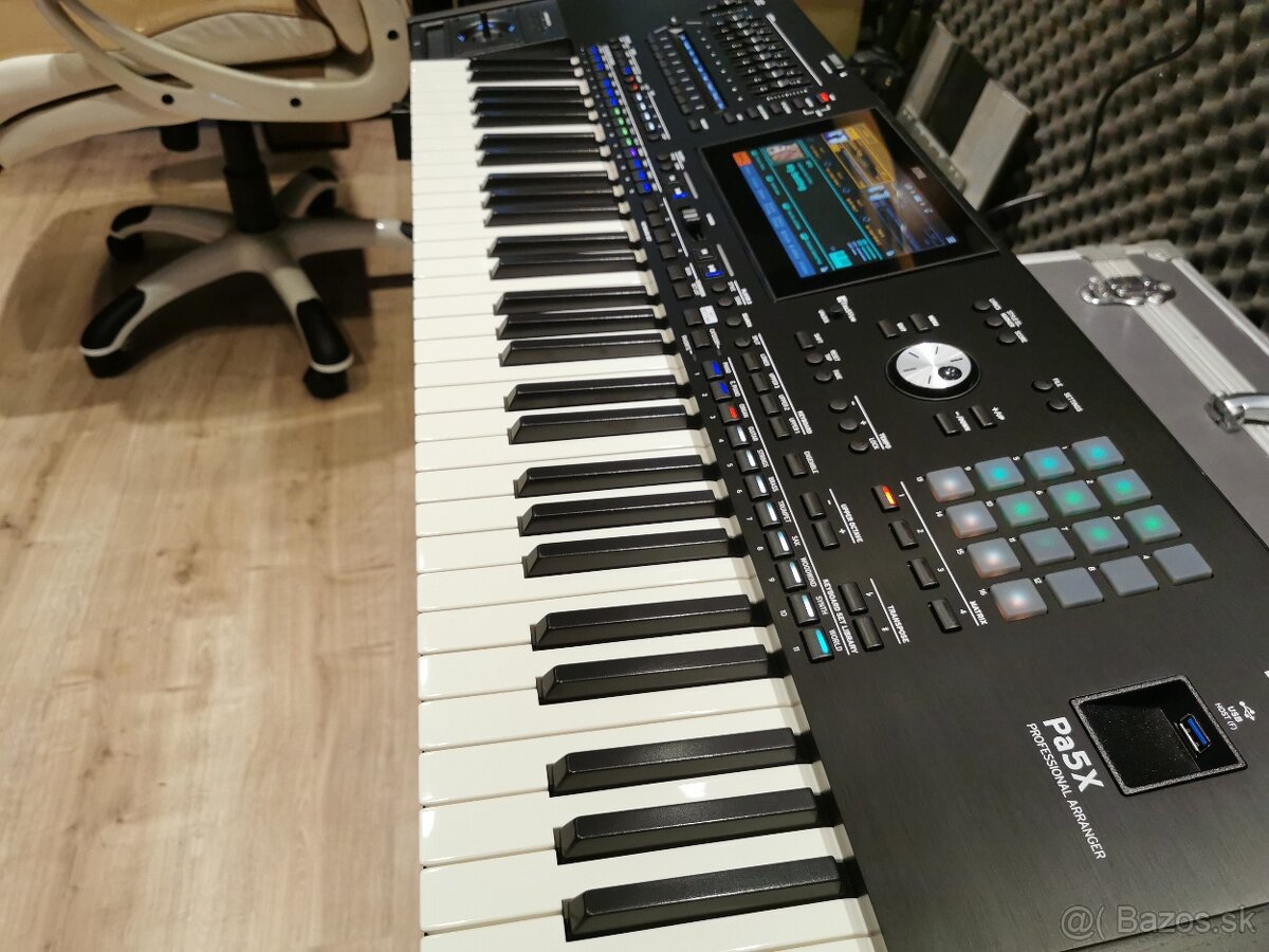 Predám KORG PA5X