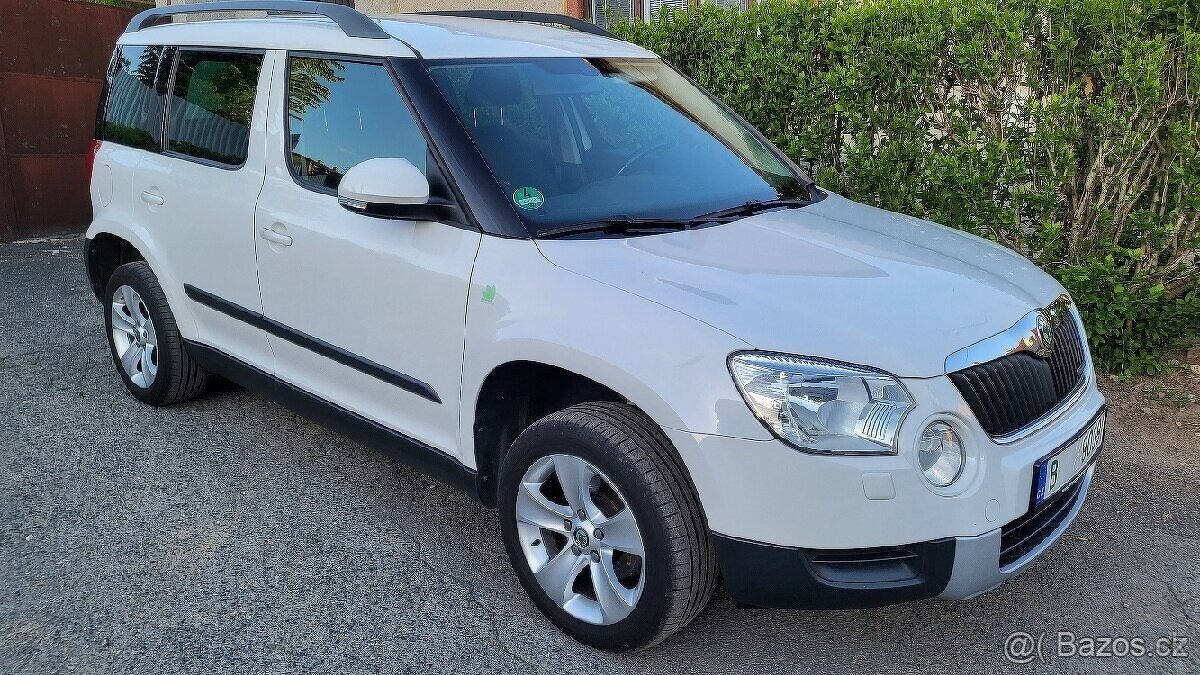 Škoda Yeti 1.6 tdi Greenline,navi,park senzory